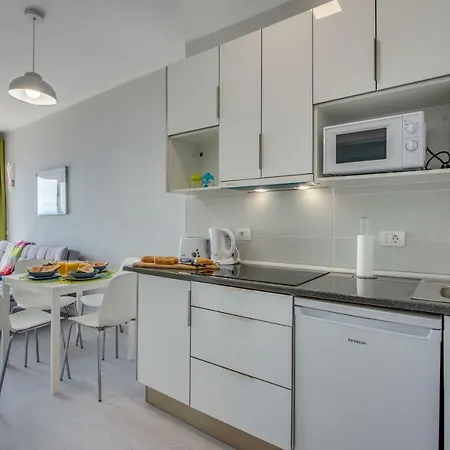 1204 Spectacular View Studio Refurbished New * 帕莱索海滩